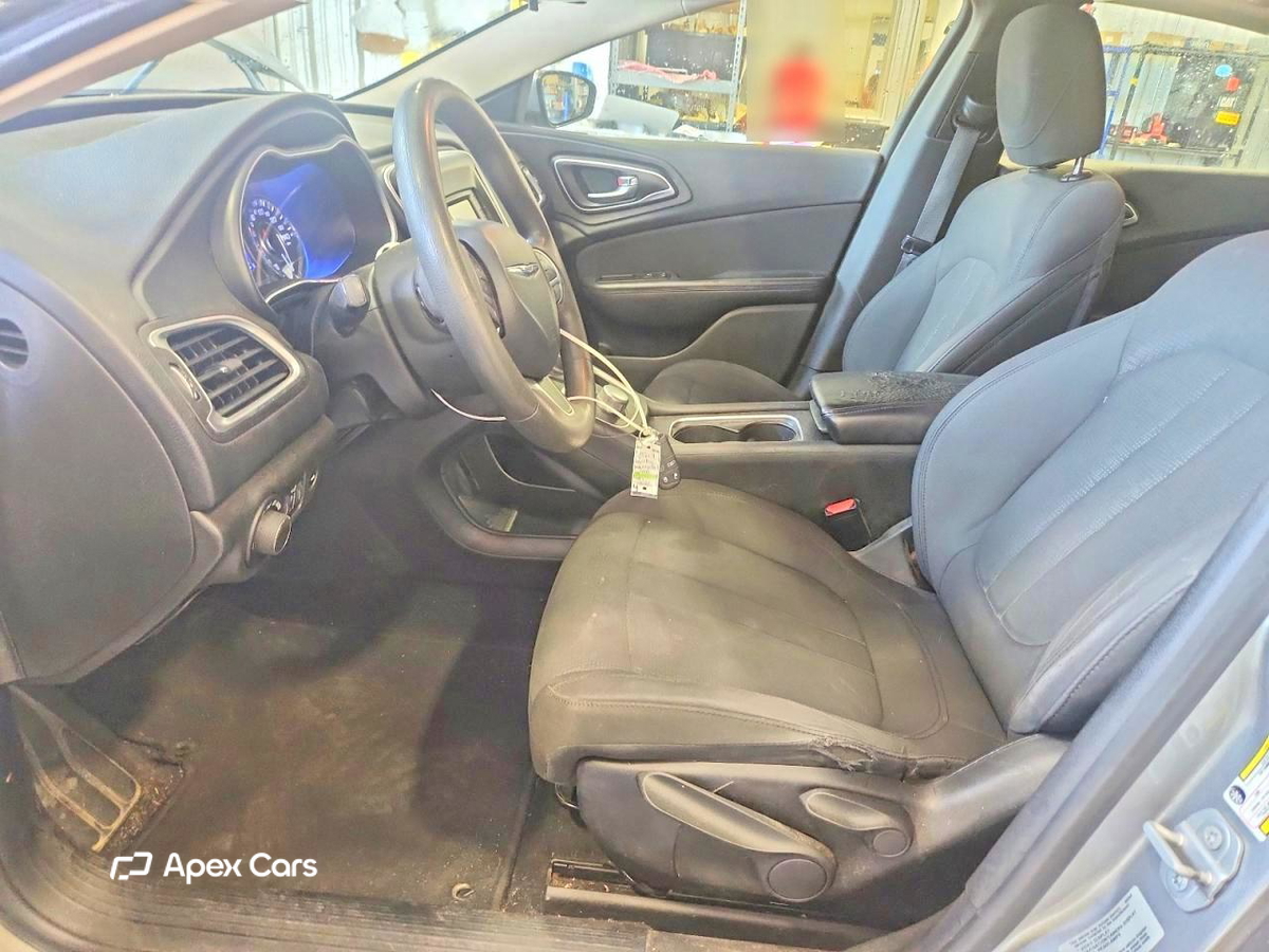 Chrysler 200 2016