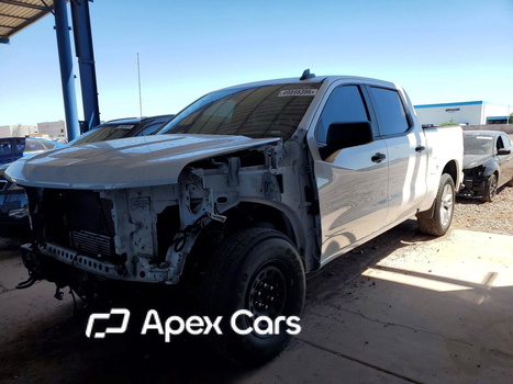 Chevrolet Silverado 2021 - Image 1 of 13