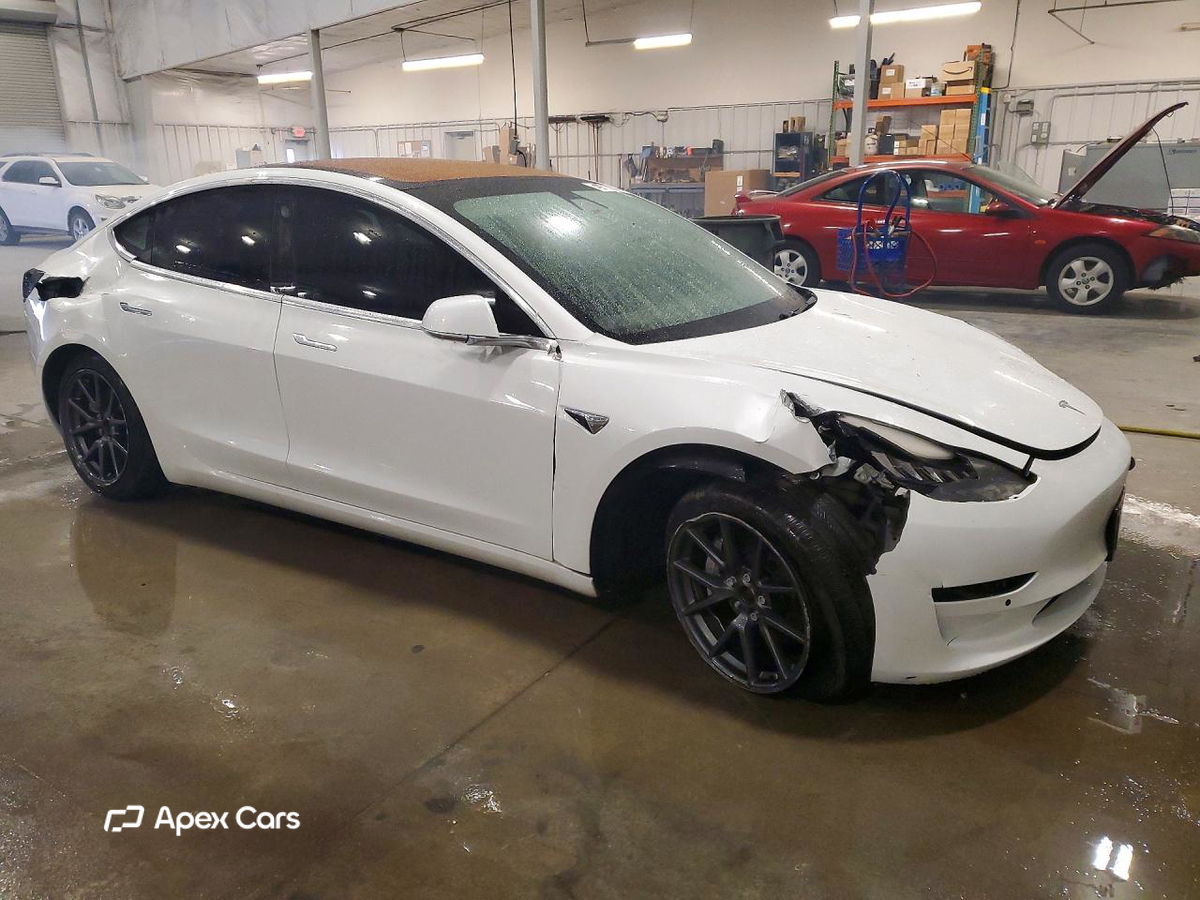 Tesla Model 3 2018