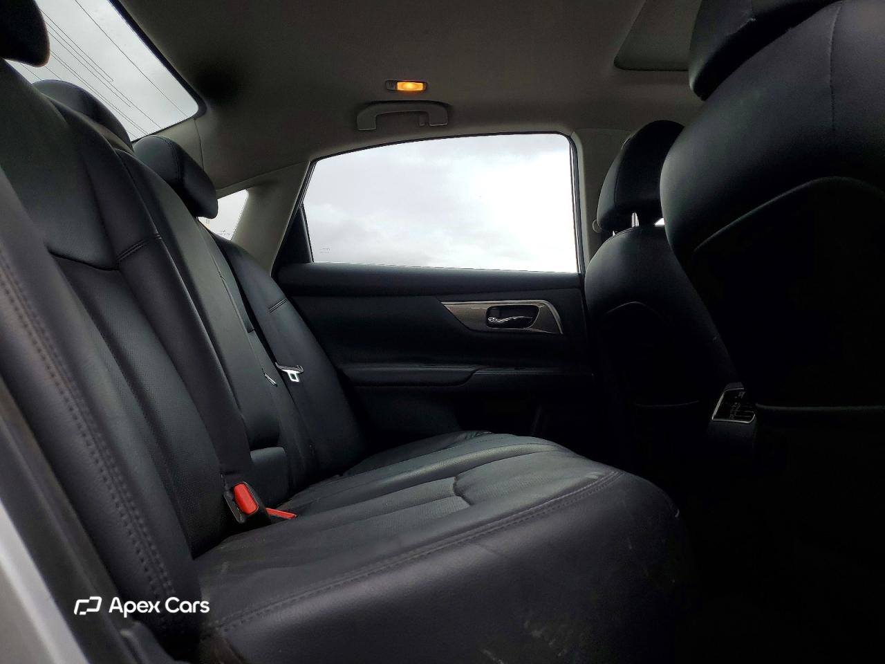 Nissan Altima 2015