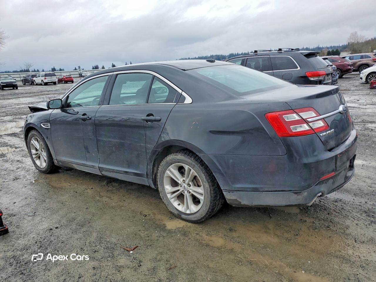 Ford Taurus 2015