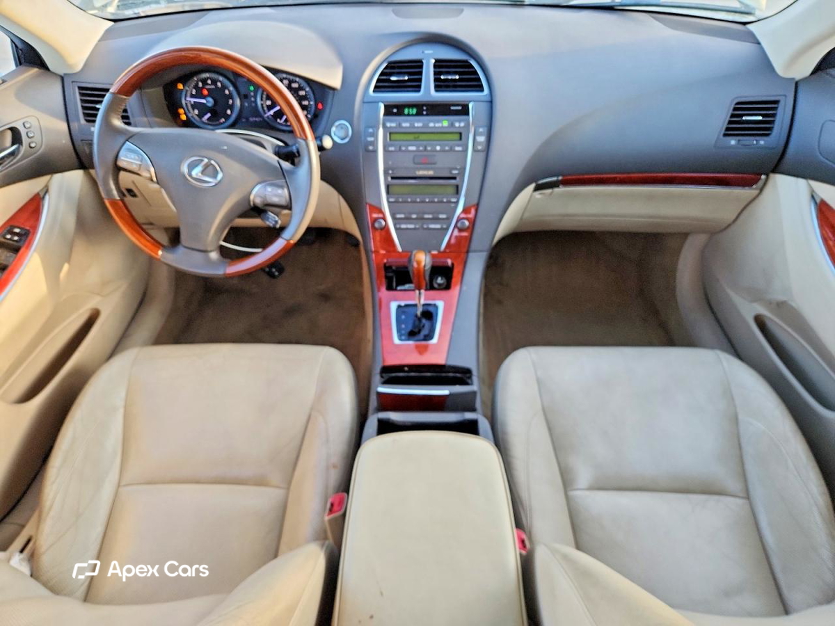 Lexus ES 2011