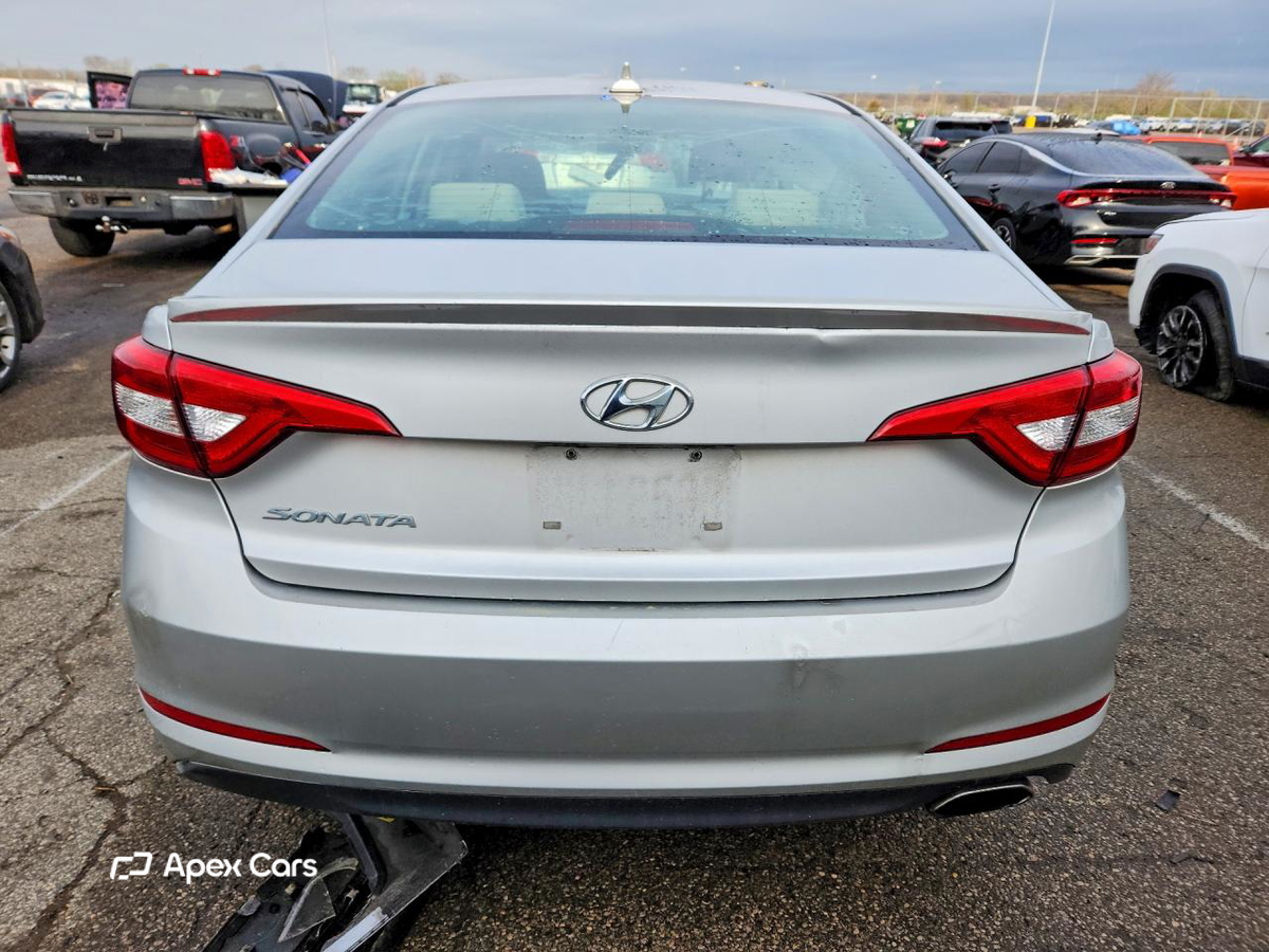 Hyundai Sonata 2015