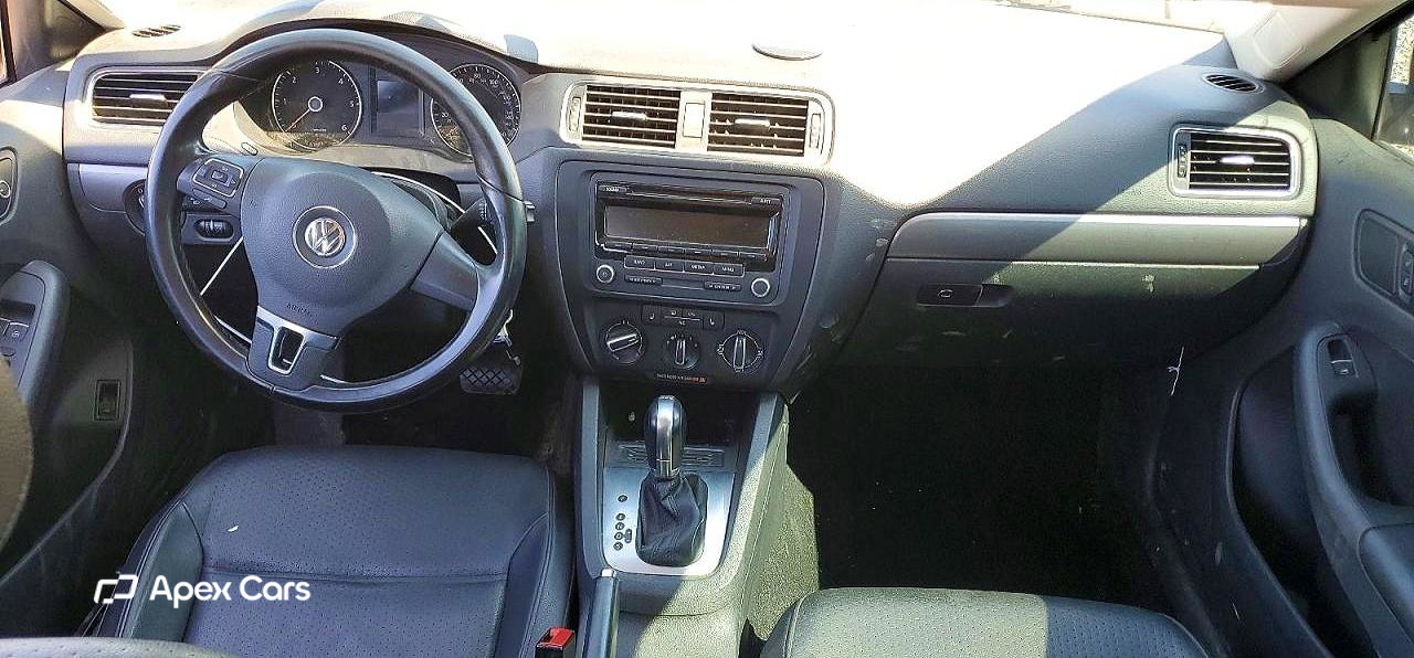 Volkswagen Jetta 2014