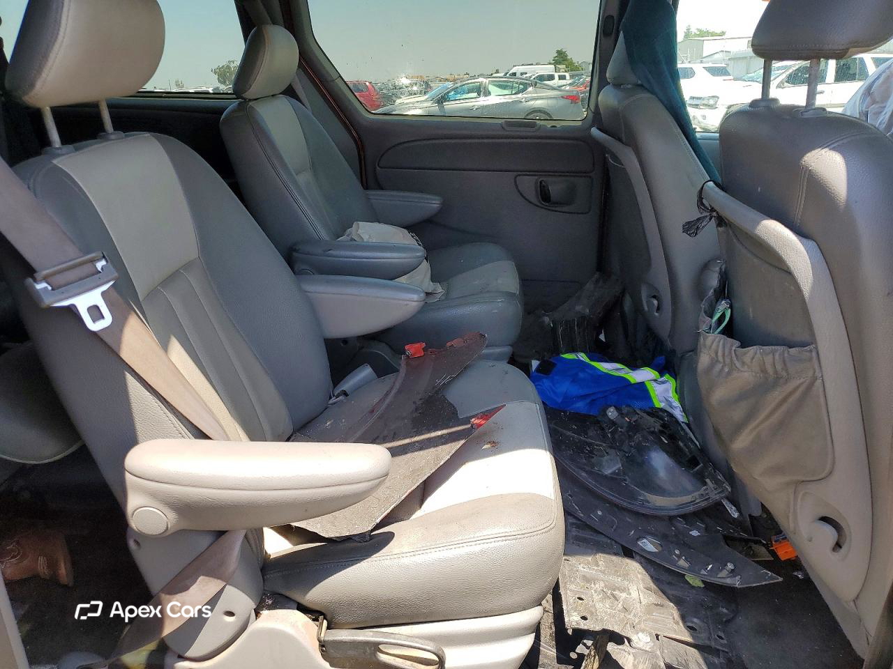 Dodge Caravan 2004