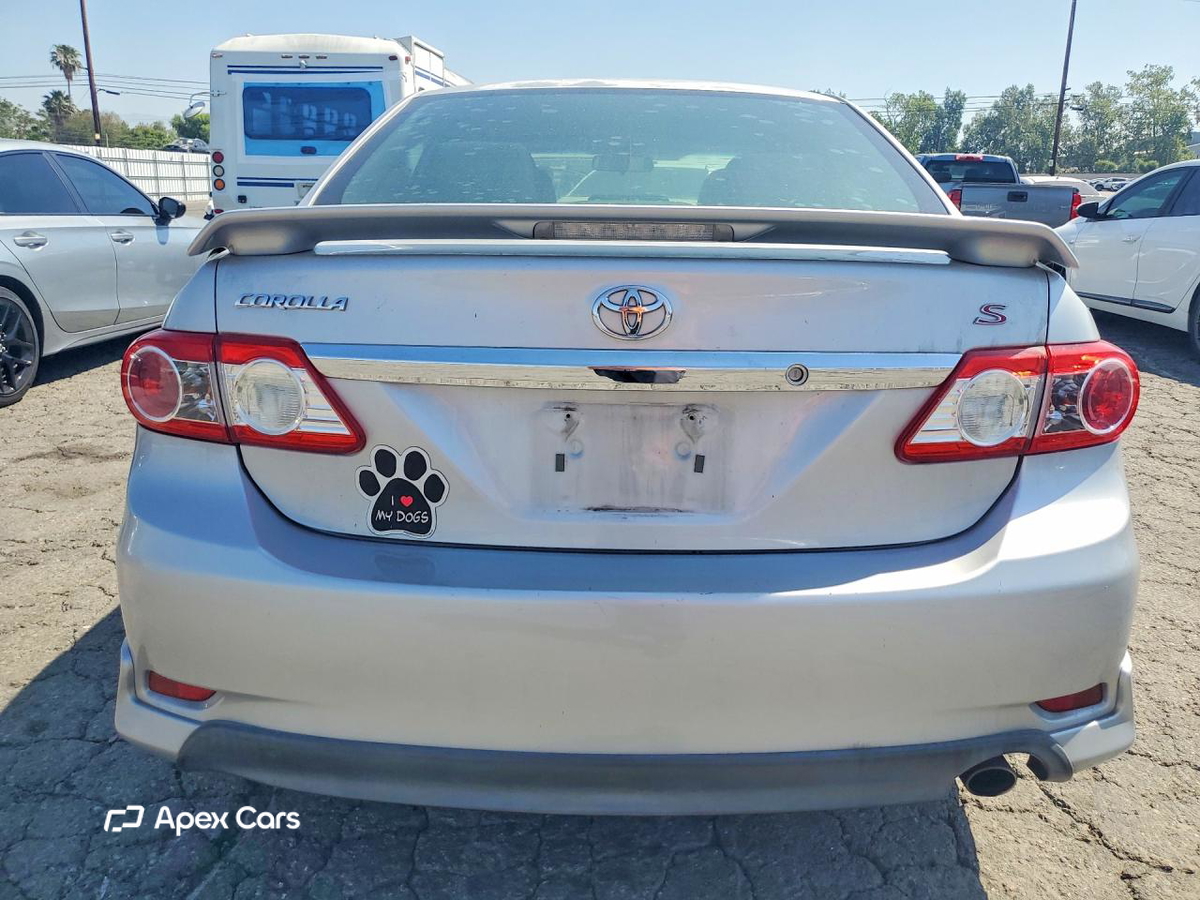 Toyota Corolla 2013