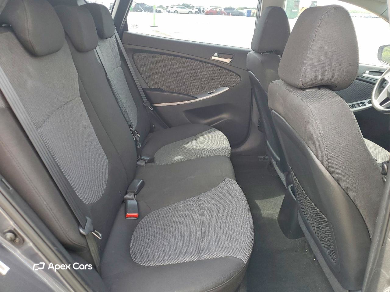 Hyundai Accent 2013