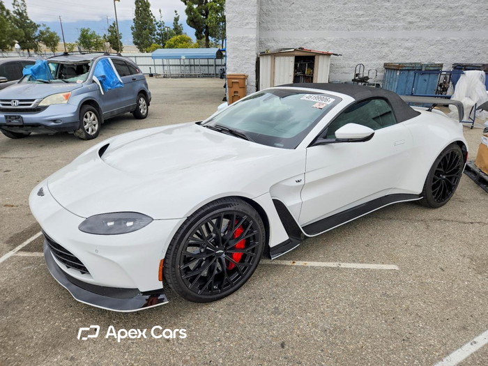 2023 Aston Martin Vantage - Image 1 of 5