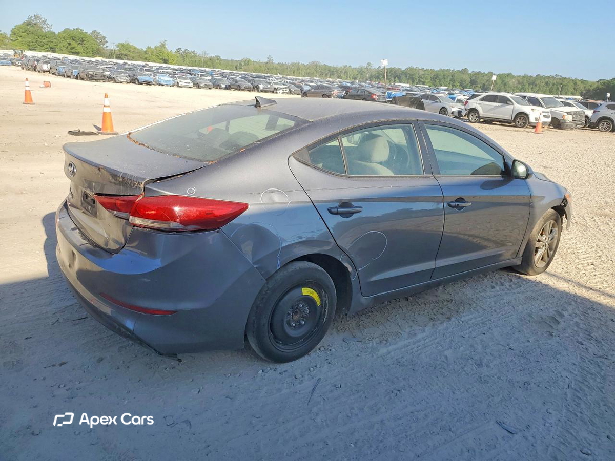 Hyundai Elantra 2018
