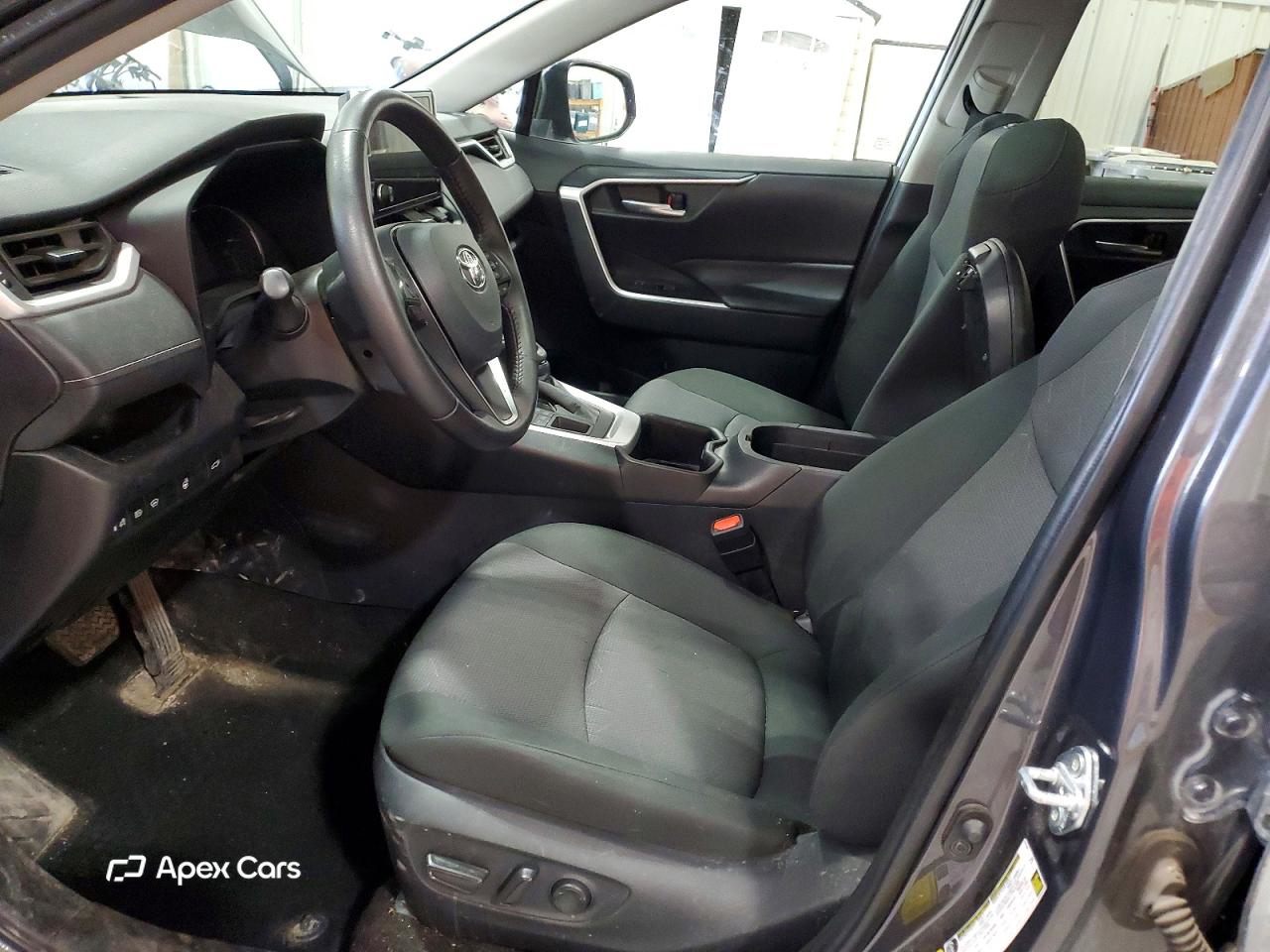 Toyota RAV 4 2025