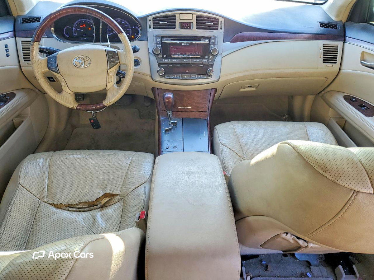 Toyota Avalon 2012