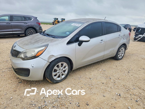 2015 Kia Rio - Zdjęcie 1 z 12
