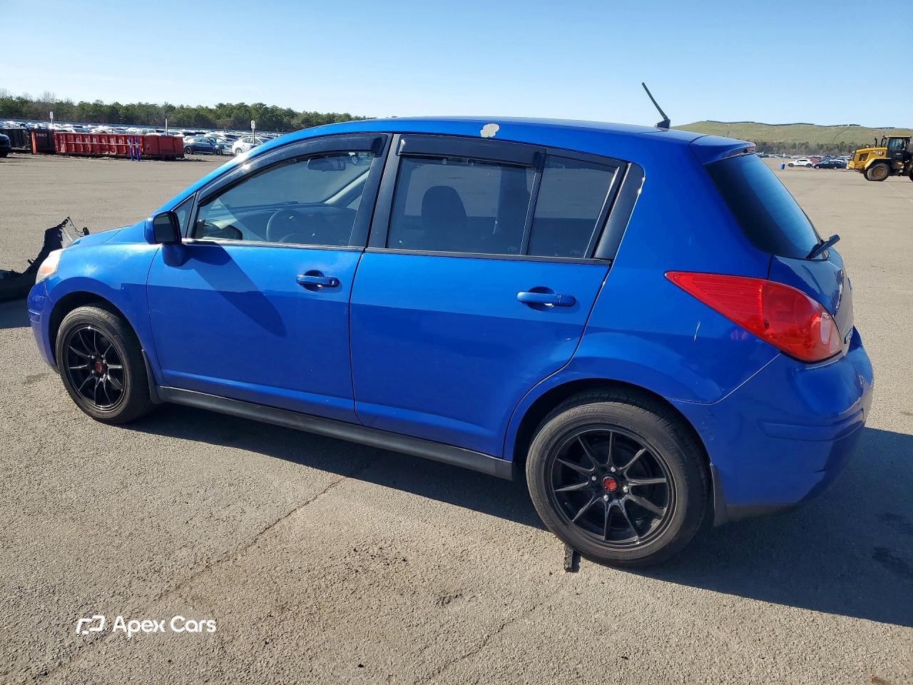 Nissan Versa 2011