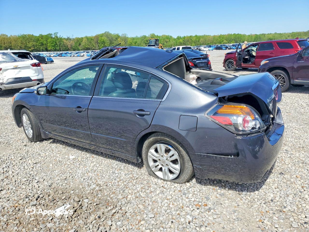 Nissan Altima 2011