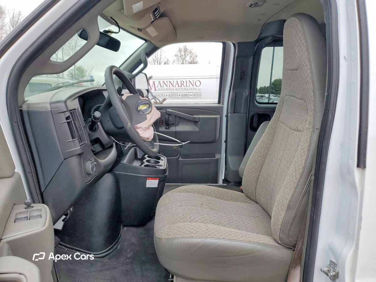 Chevrolet Express 2023