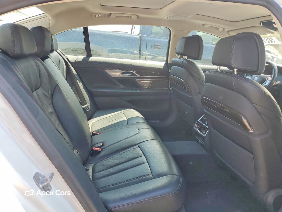 BMW Series 7 2020