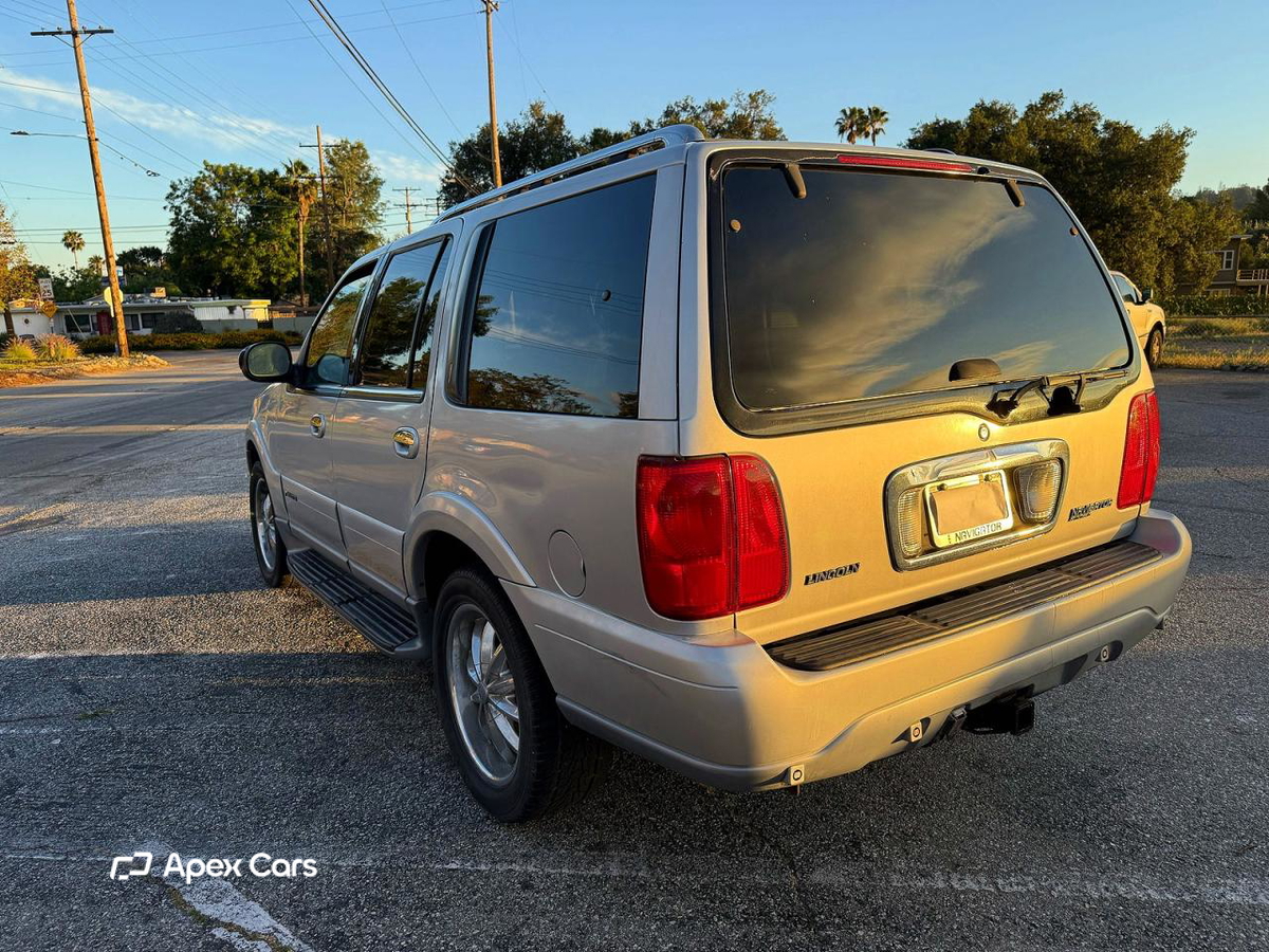 Lincoln Navigator 2000