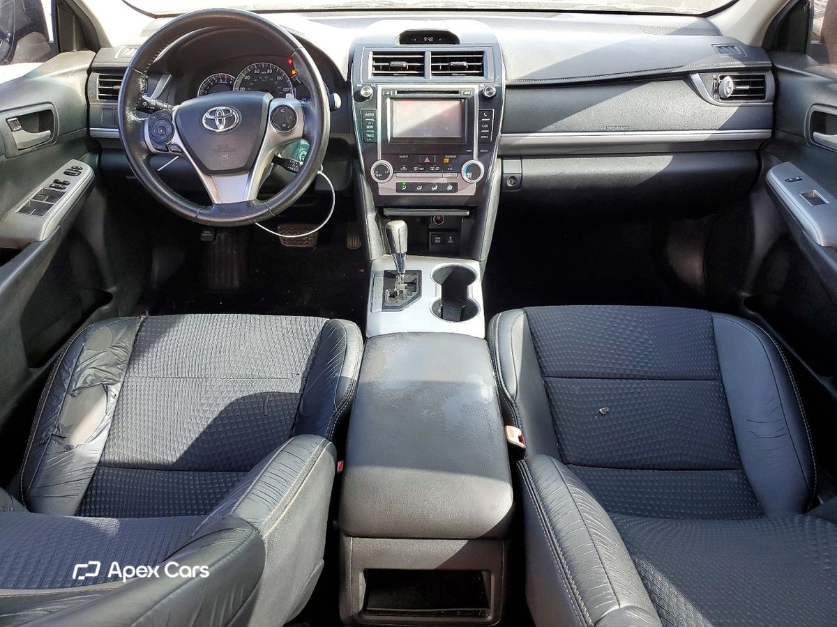 Toyota Camry 2012