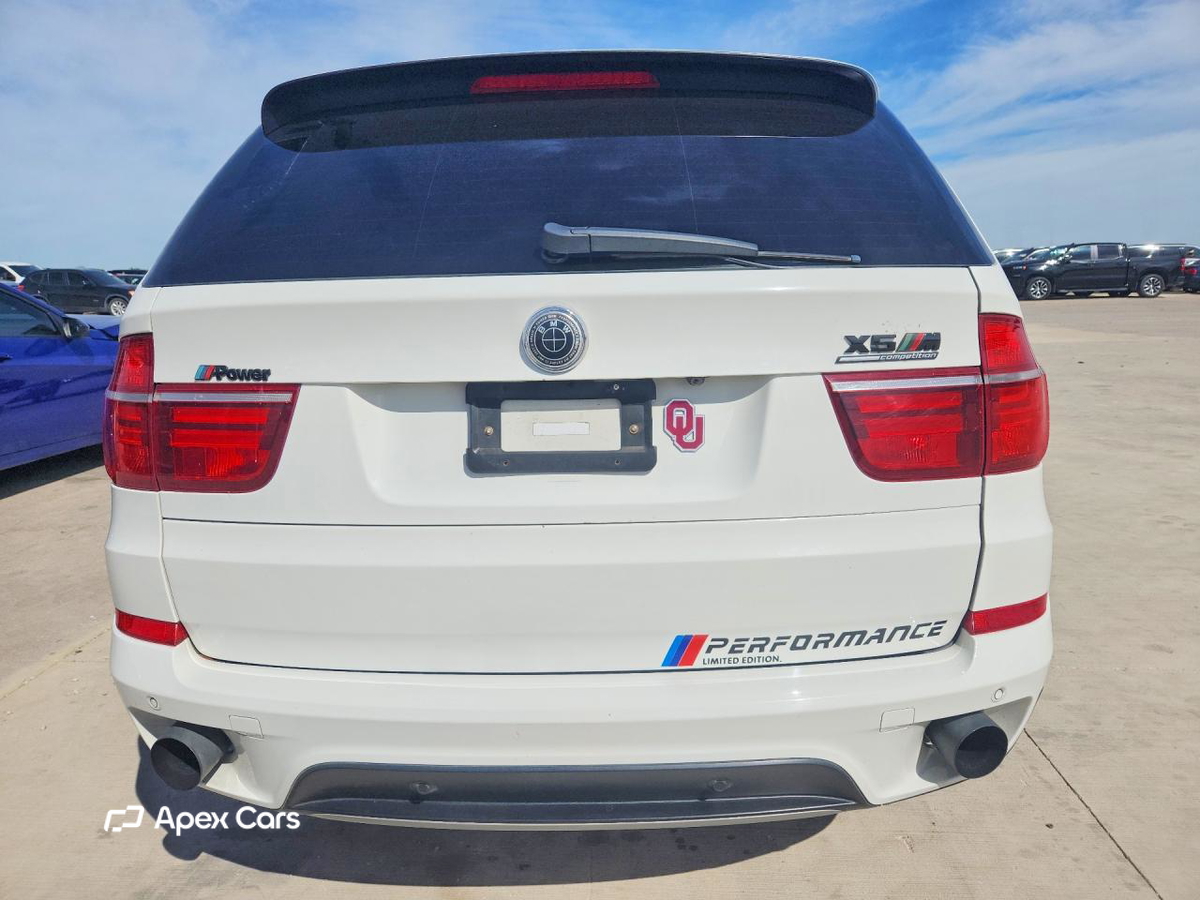 BMW X5 2011