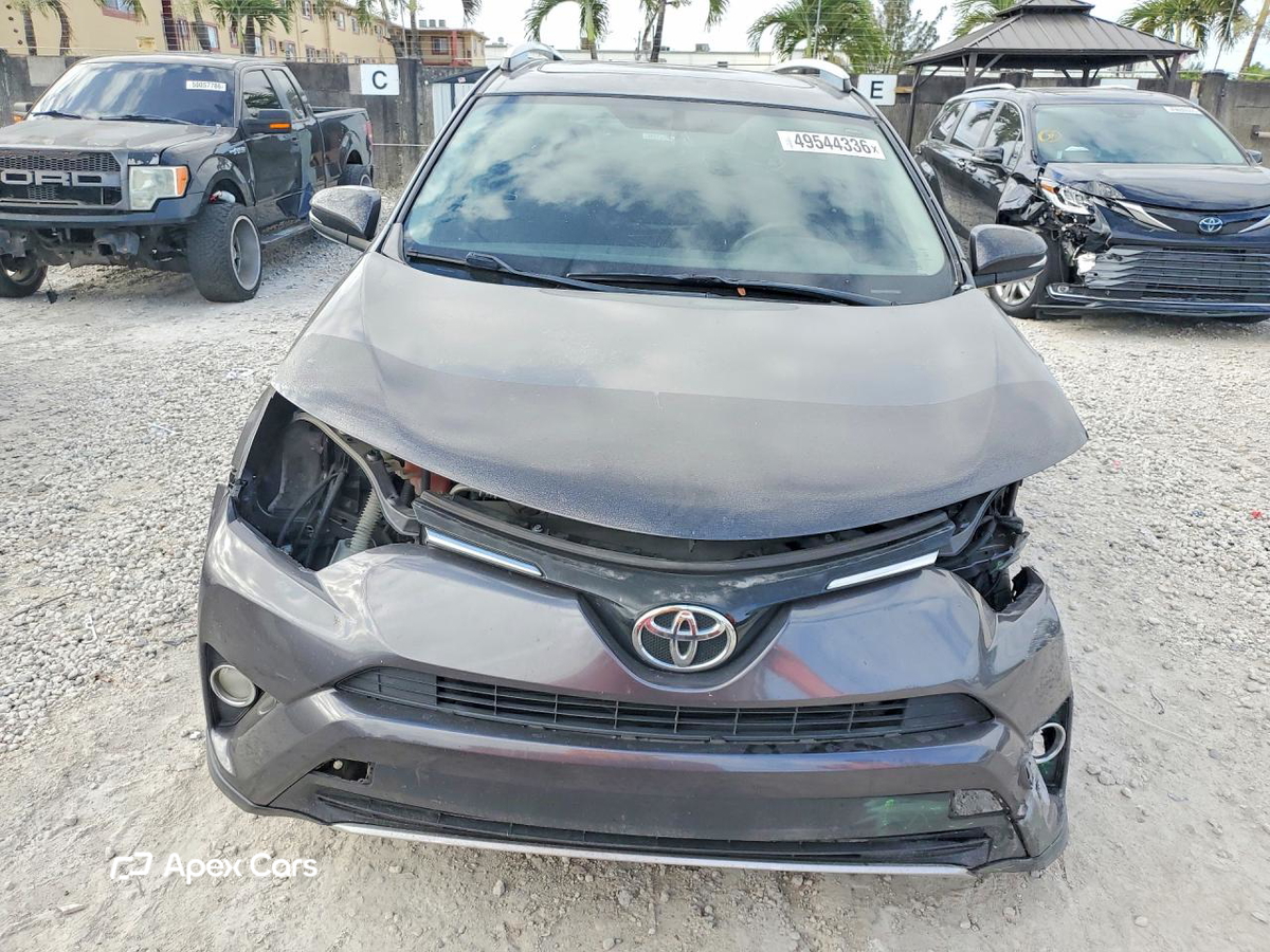 Toyota RAV 4 2016
