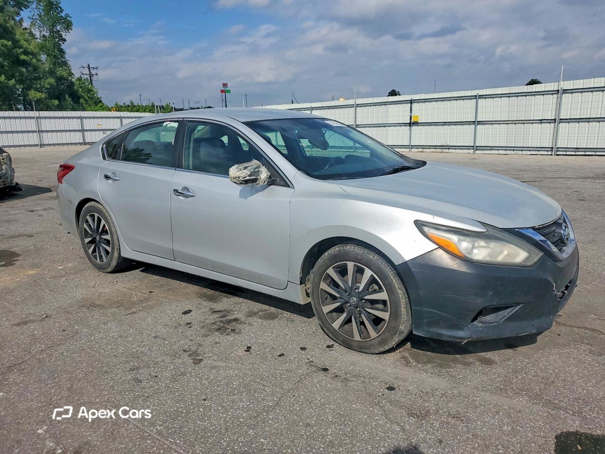 Nissan Altima 2018