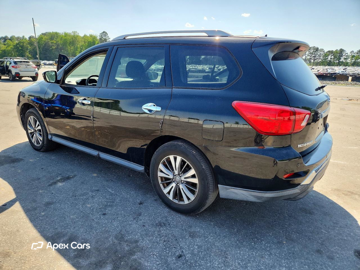 Nissan Pathfinder 2017