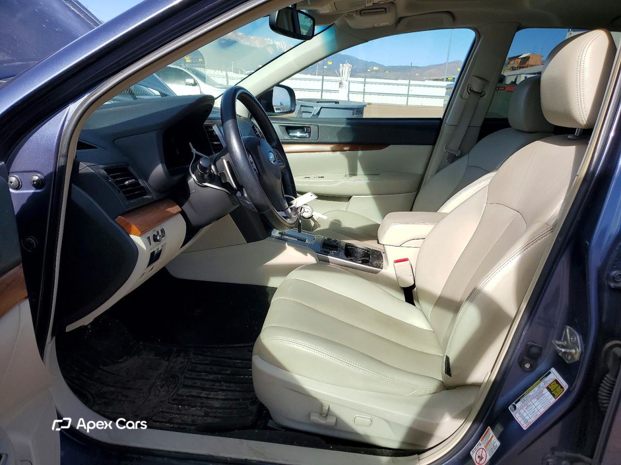 Subaru Outback 2014
