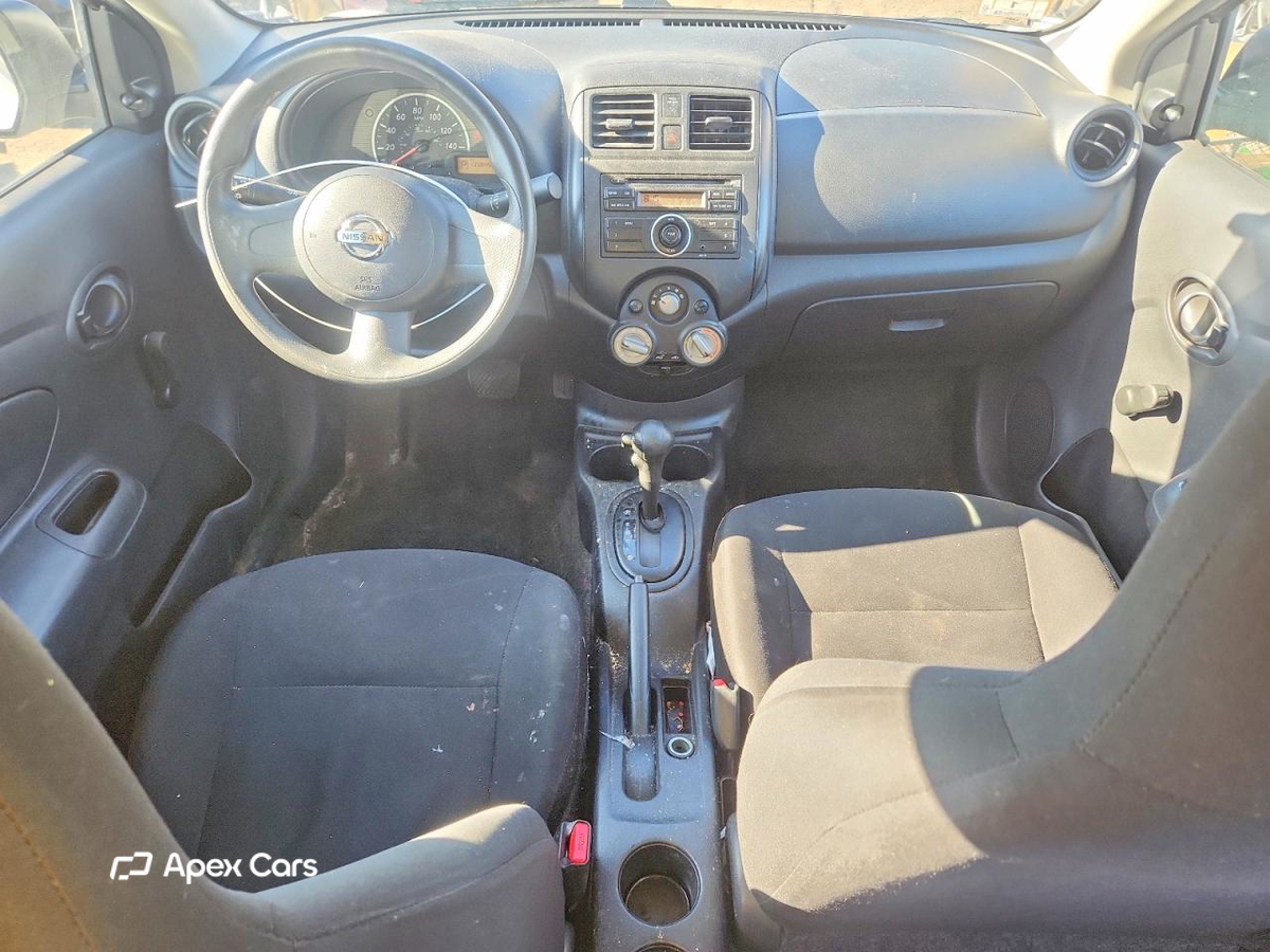 Nissan Versa 2012