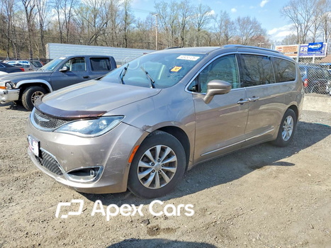 Chrysler Pacifica 2018 - Zdjęcie 1 z 12