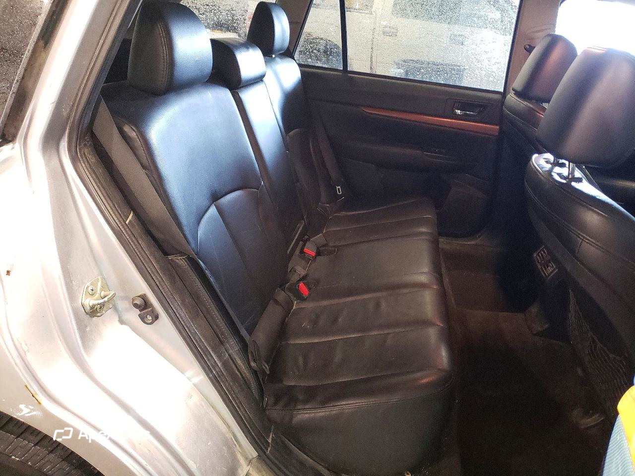 Subaru Outback 2013