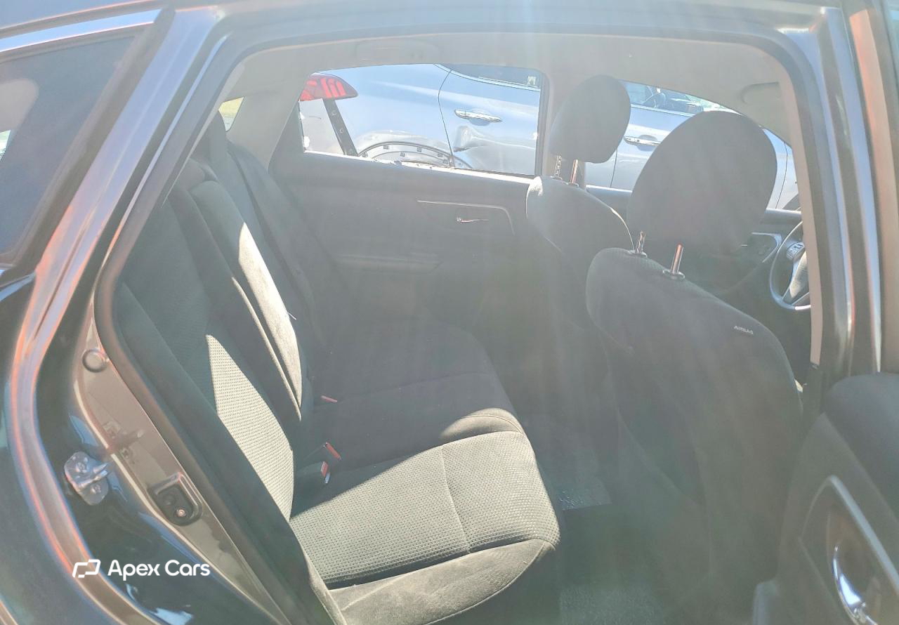 Nissan Altima 2015