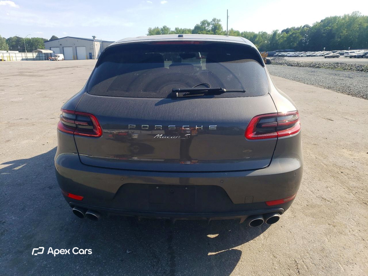 Porsche Macan 2015