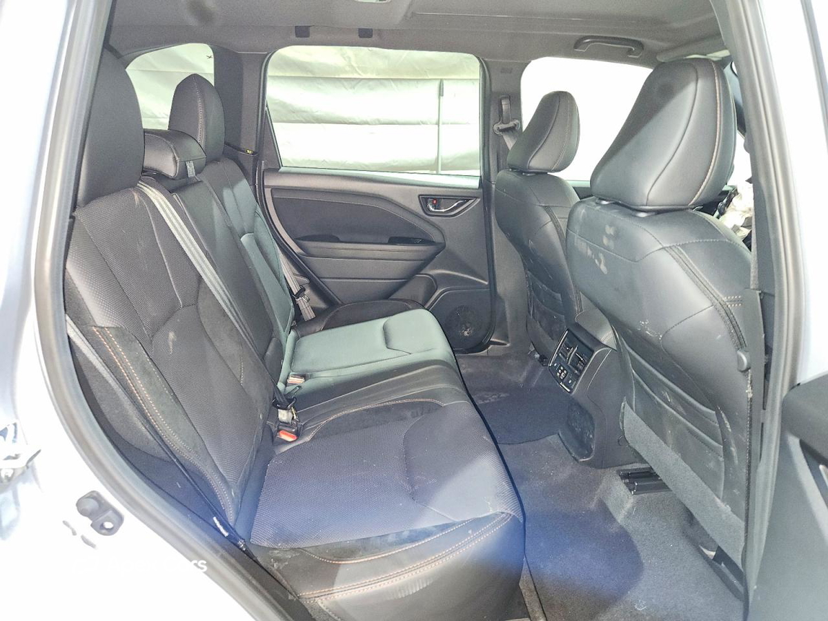 Subaru Forester 2025