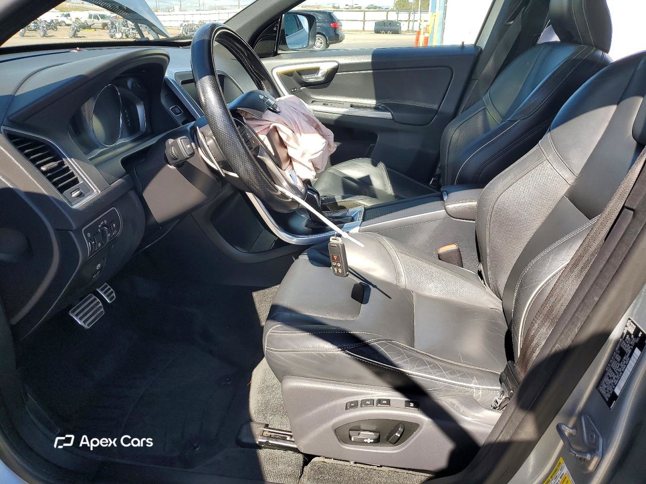 Volvo XC60 2015