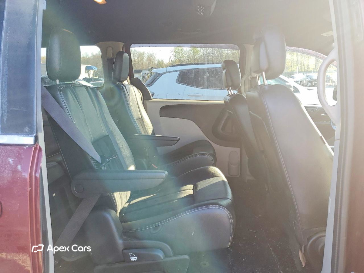 Dodge Caravan 2017