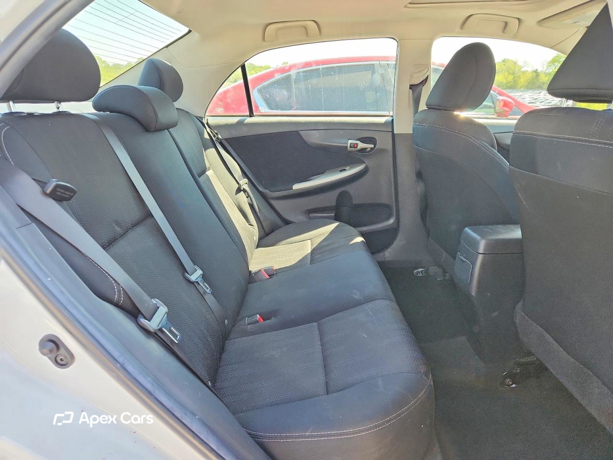 Toyota Corolla 2012