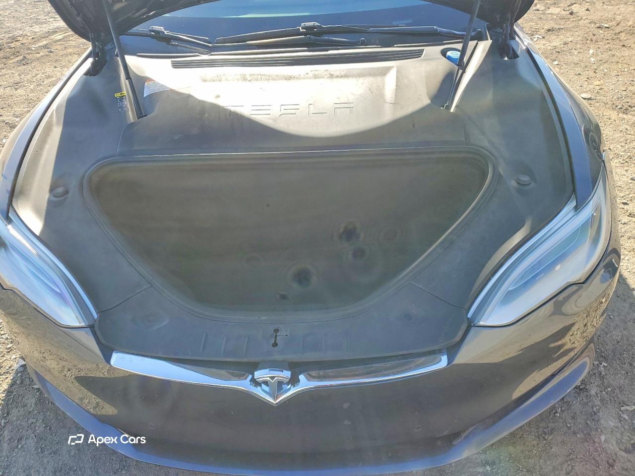 Tesla Model S 2018