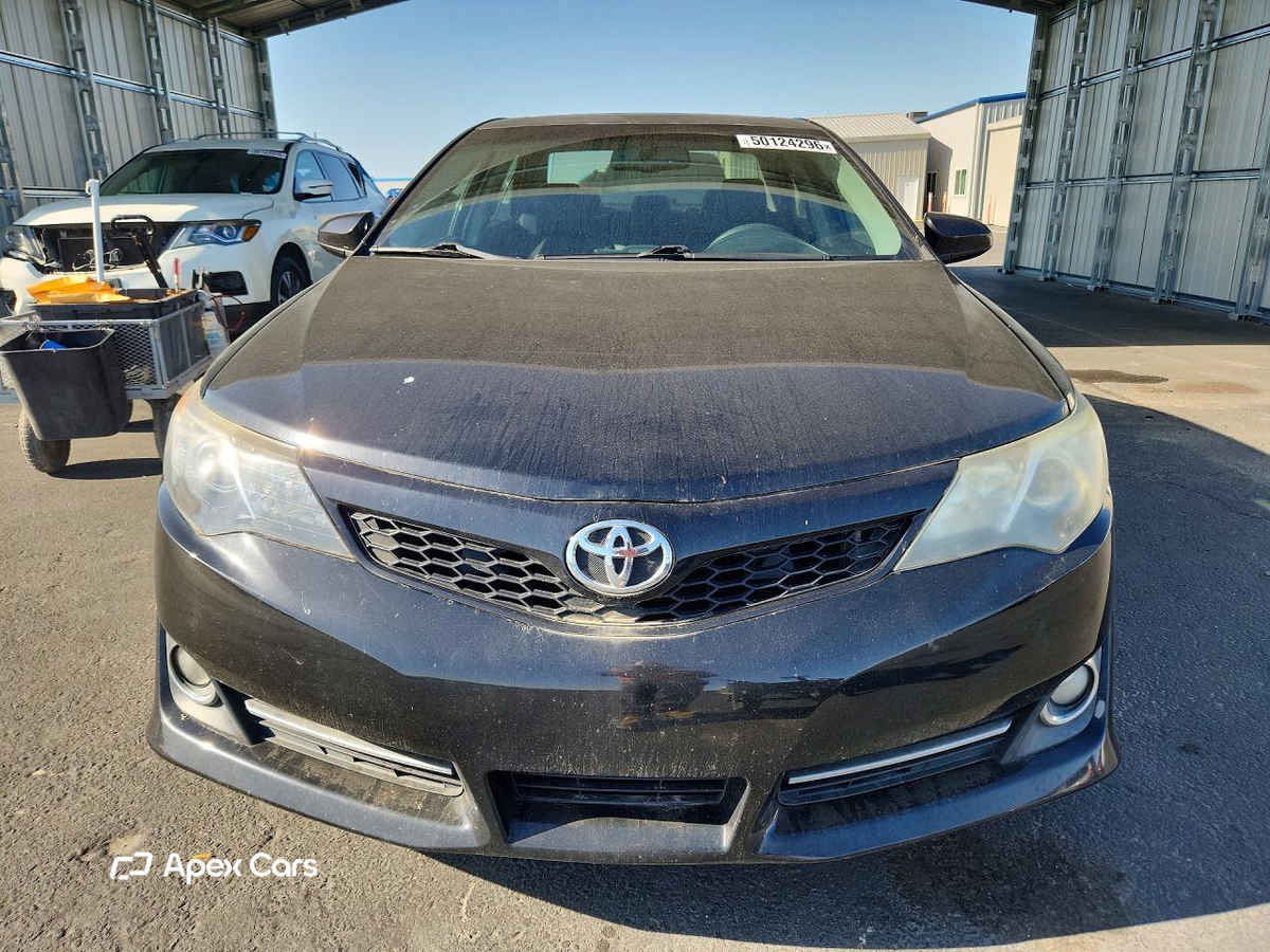 Toyota Camry 2012