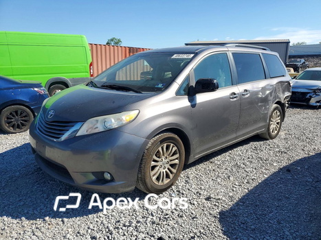 Toyota Sienna 2015 - Image 1 of 13