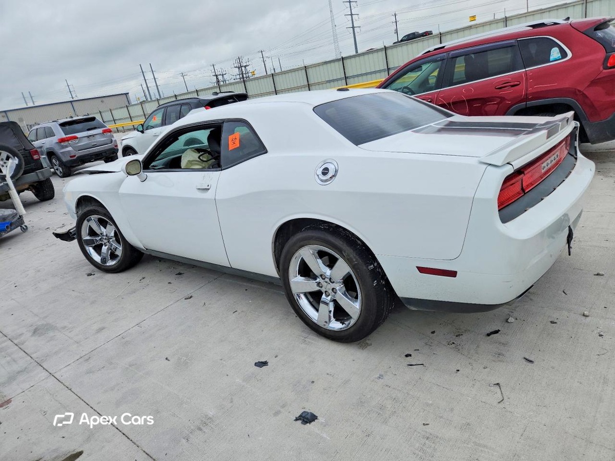 Dodge Challenger 2011