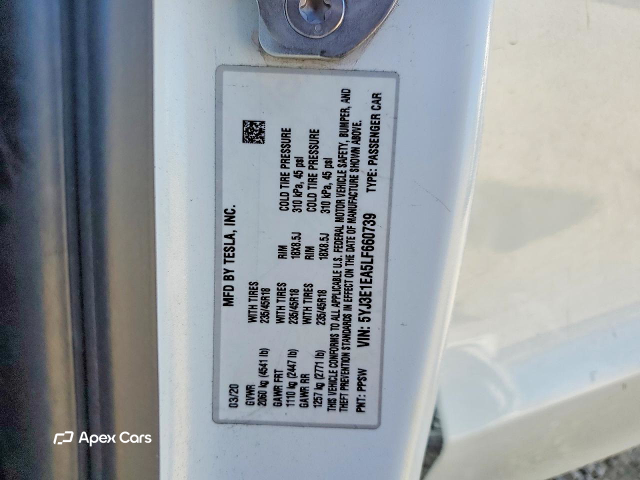 Tesla Model 3 2020