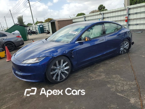 Tesla Model 3 2025 - Image 1 of 12