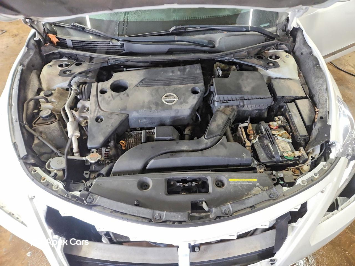 Nissan Altima 2015