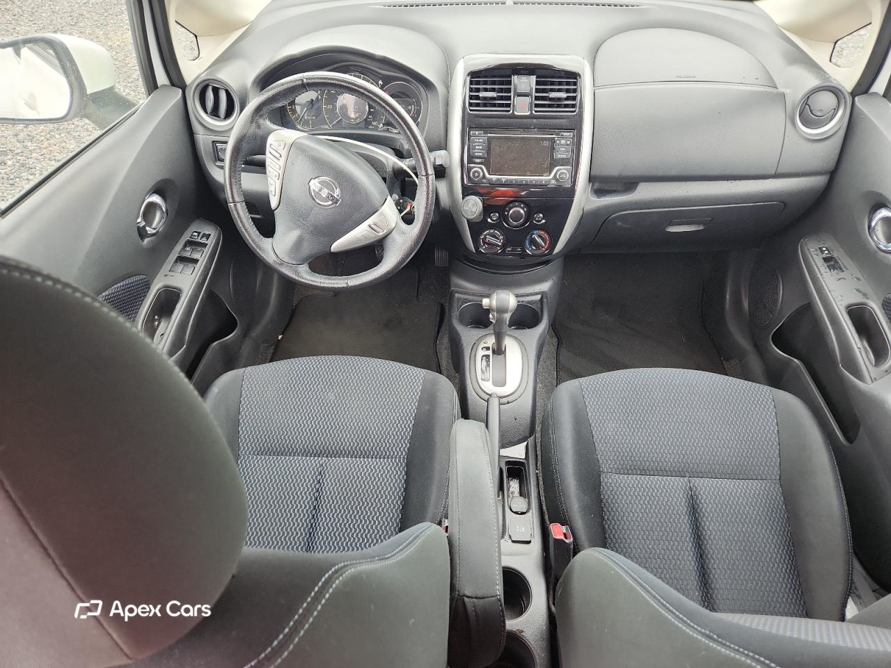 Nissan Versa 2016