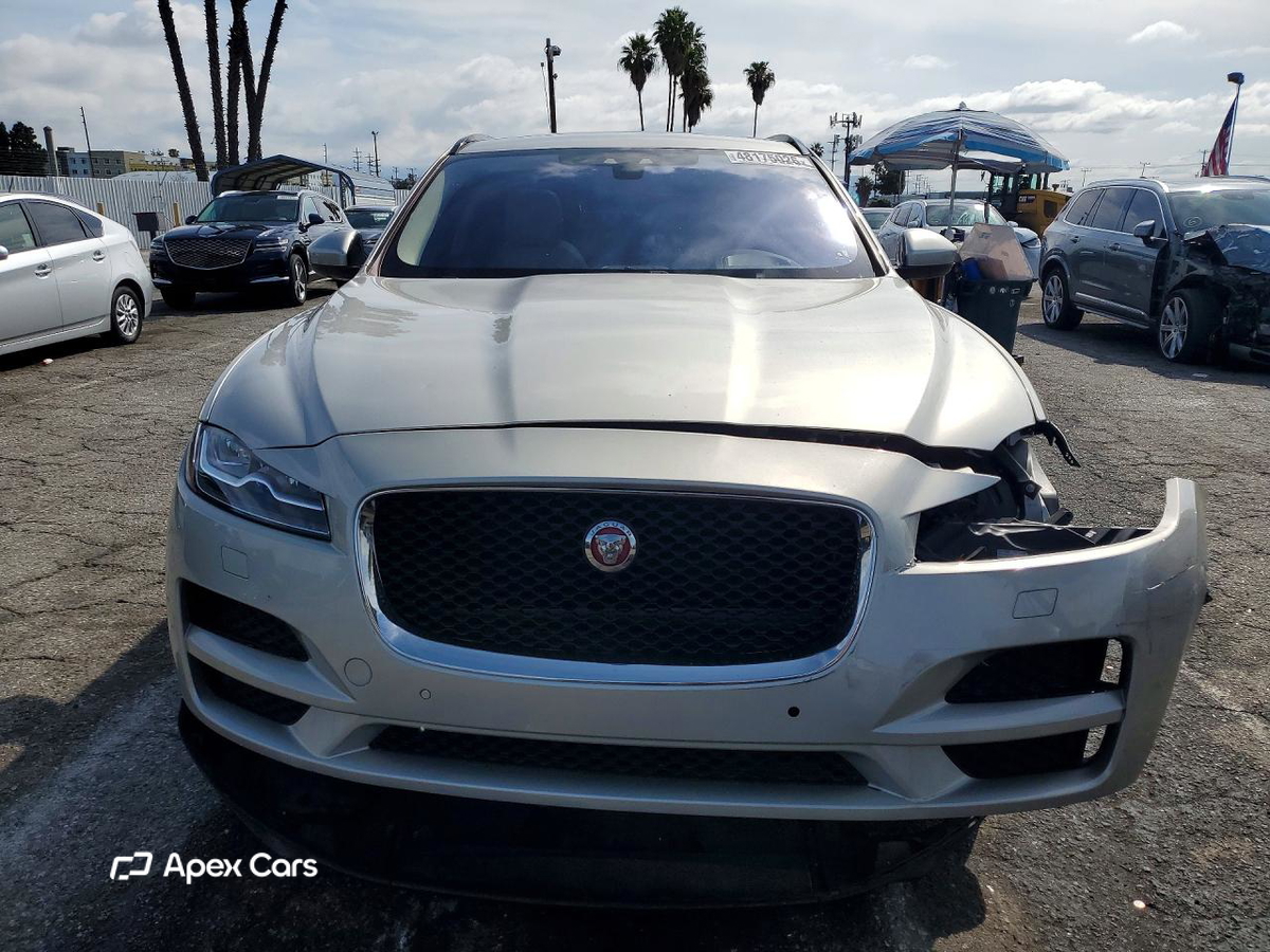 Jaguar F-Pace 2017