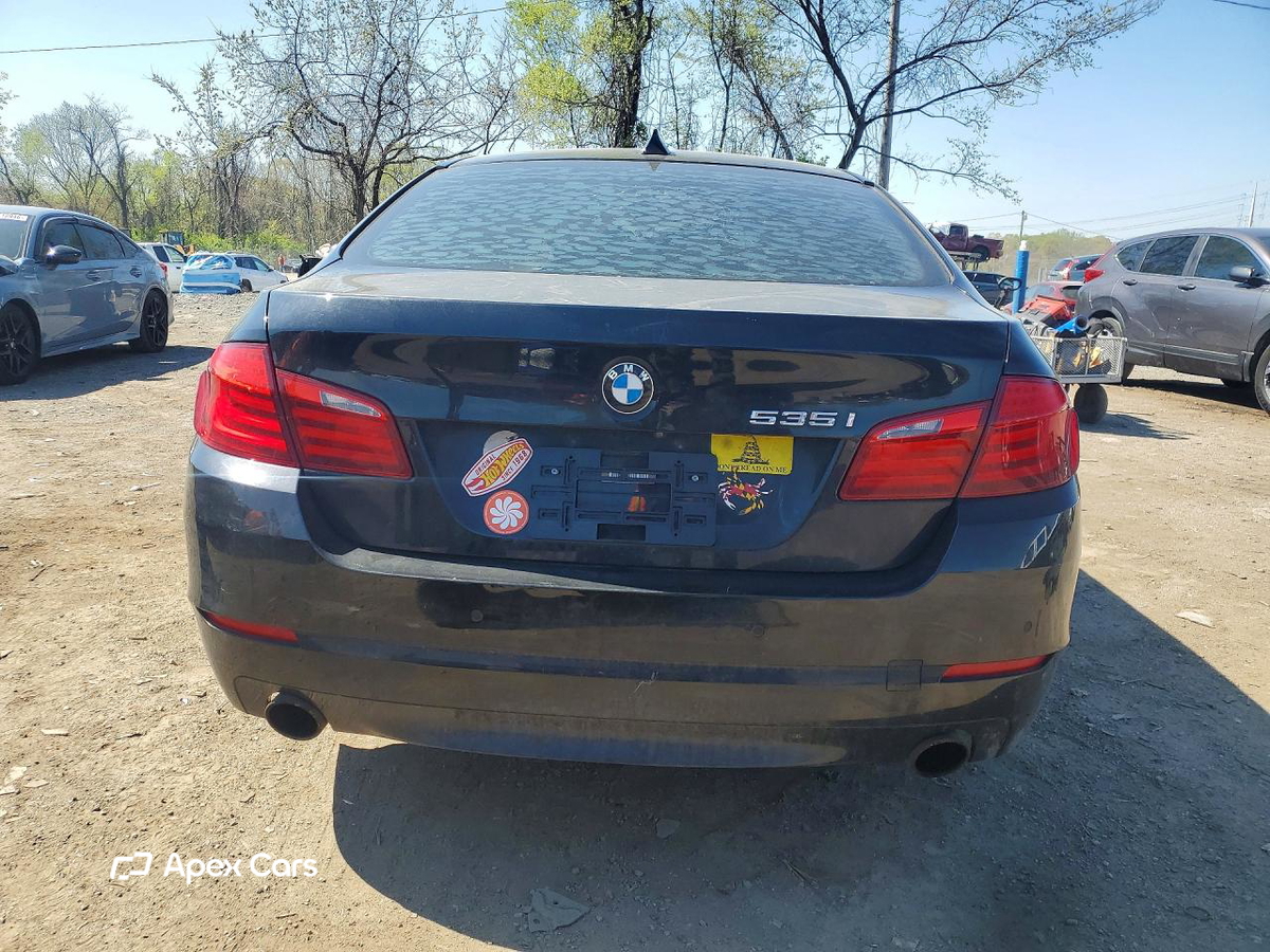BMW Series 5 2011