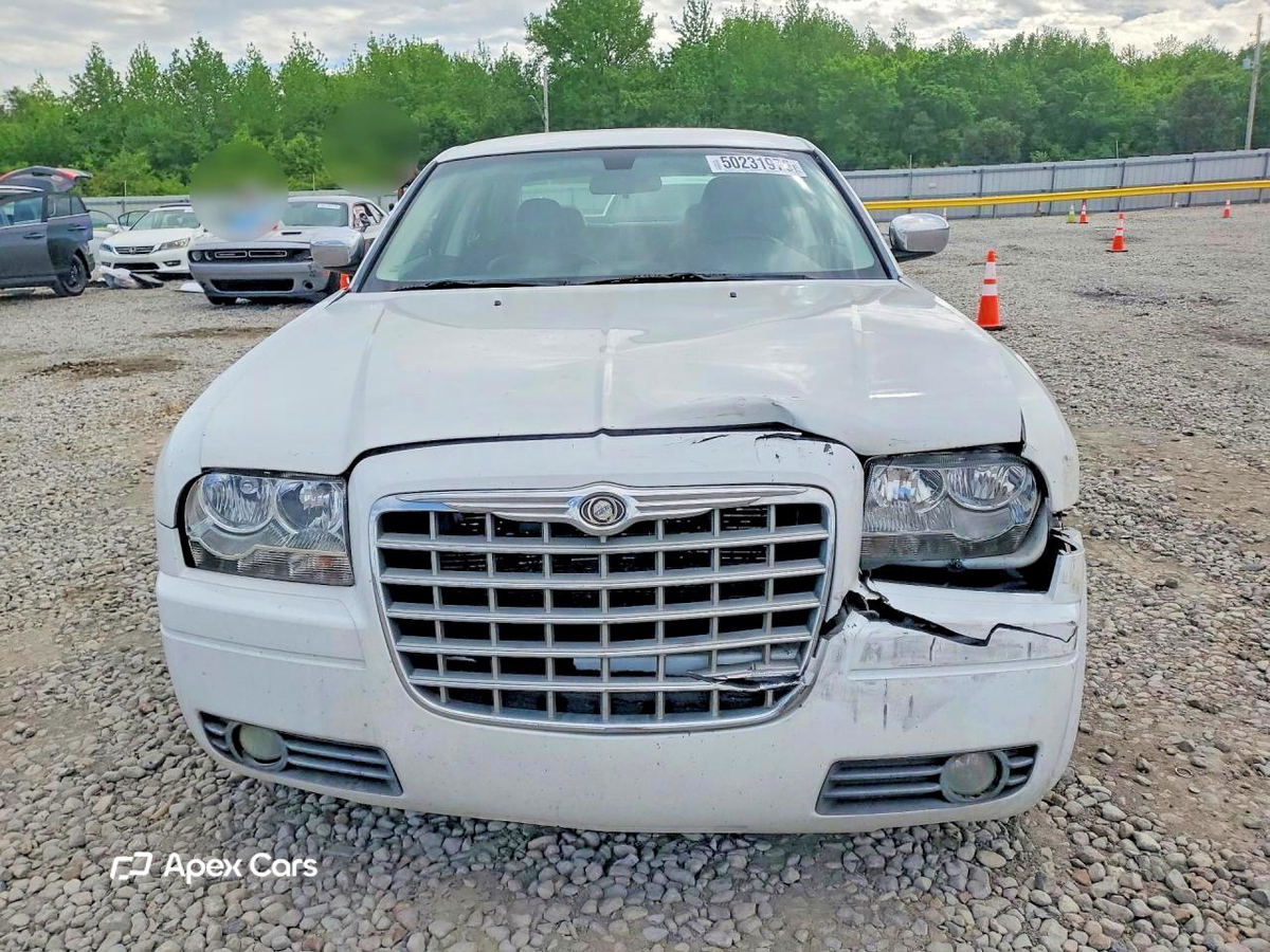Chrysler 300 2010
