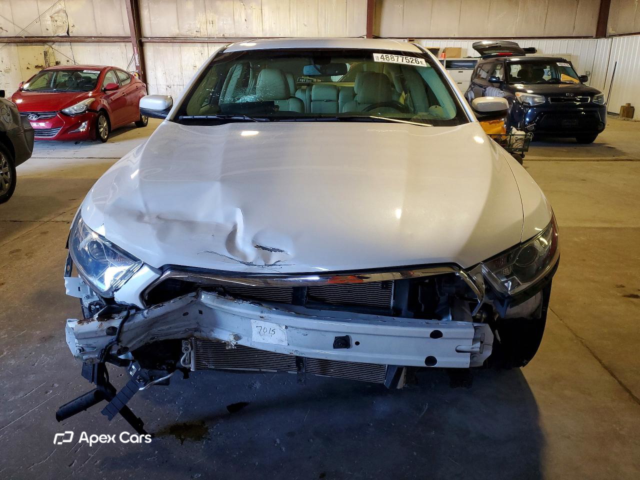 Ford Taurus 2015