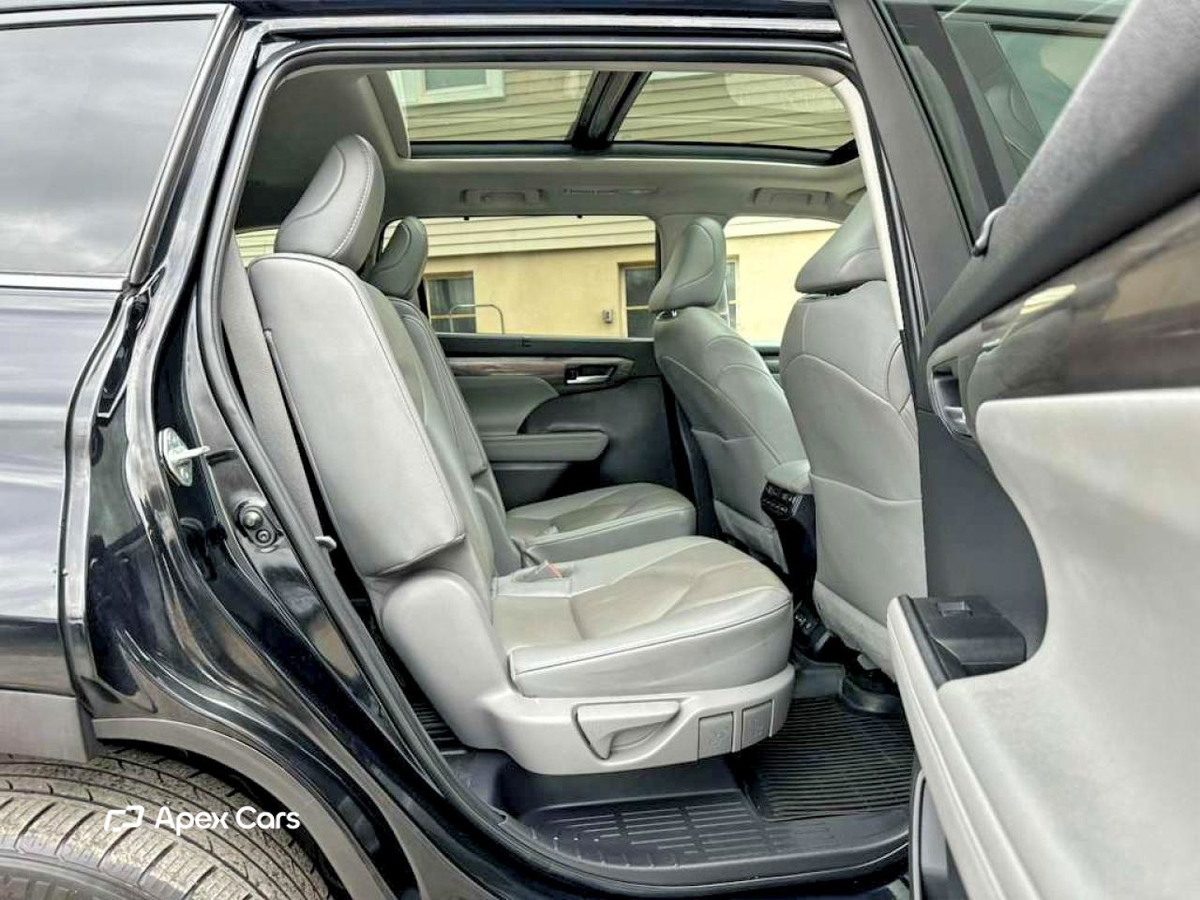 Toyota Highlander 2023