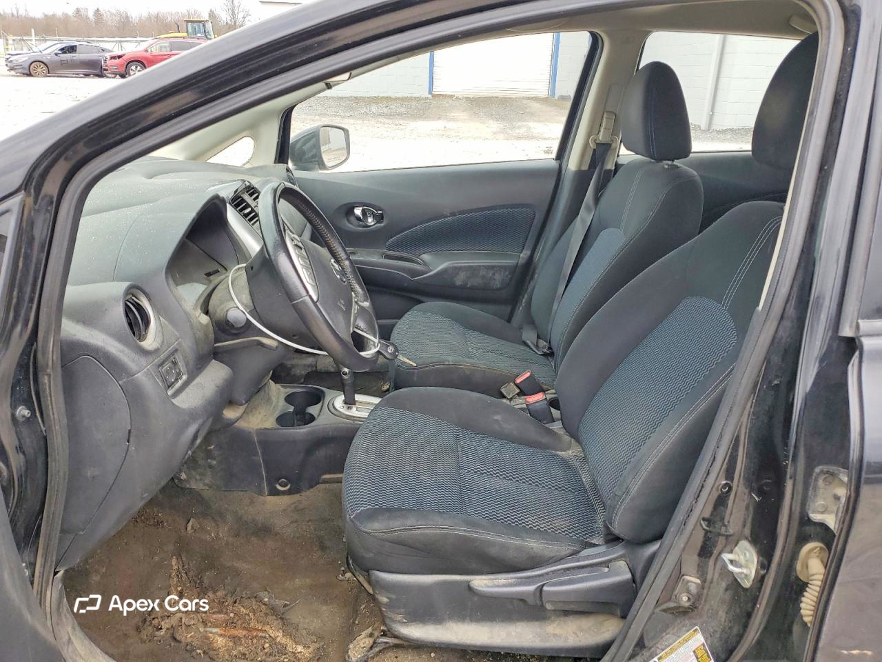 Nissan Versa 2016